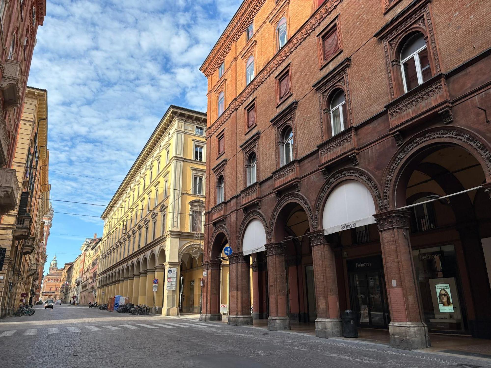 Indipendenza 24 Bed and Breakfast Bologna Exteriör bild