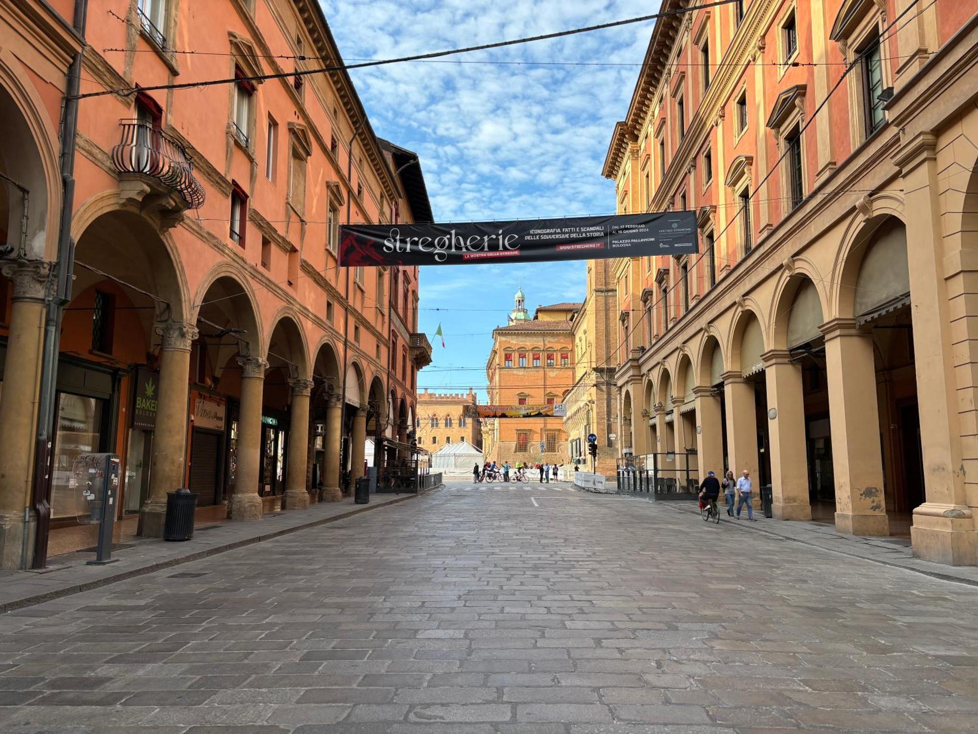 Indipendenza 24 Bed and Breakfast Bologna Exteriör bild